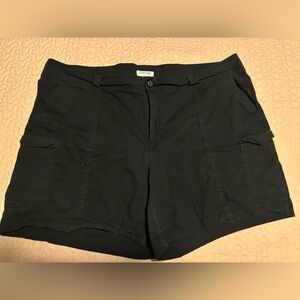 St. John's Bay Women's Black Cotton Cargo Shorts 22 W